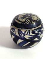CAT J12v, Small lidded round jar, cream glaze with cobalt carbonate oak leaf decoration, 1987, stoneware