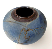 CAT C53xii, Round blue stoneware vase